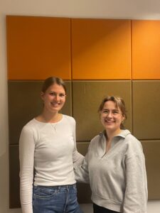 Eure Moderatorinnen Lena und Rike